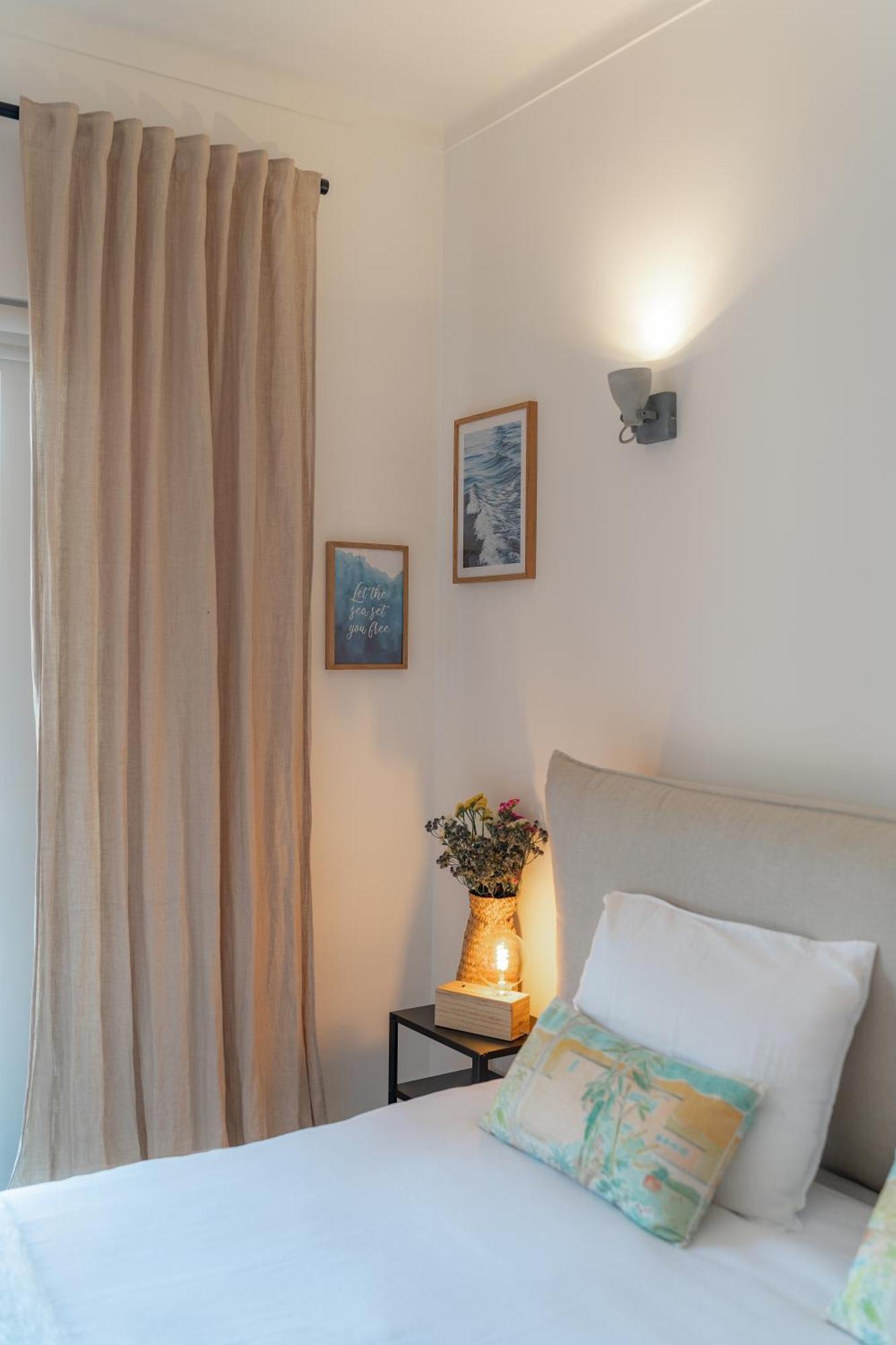 Surf Guesthouse - 7Min Walk To The Beach Pataias Buitenkant foto