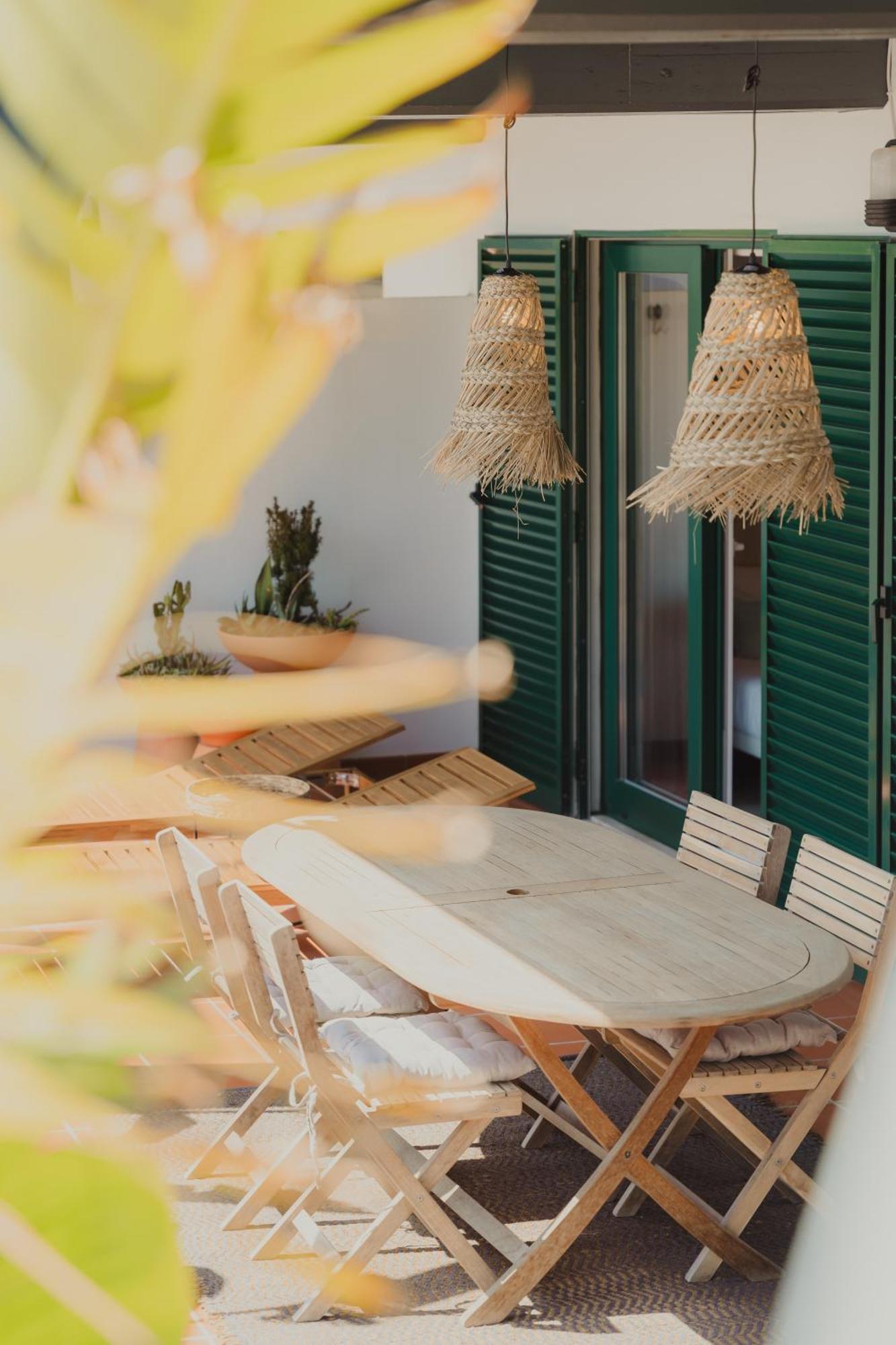 Surf Guesthouse - 7Min Walk To The Beach Pataias Buitenkant foto